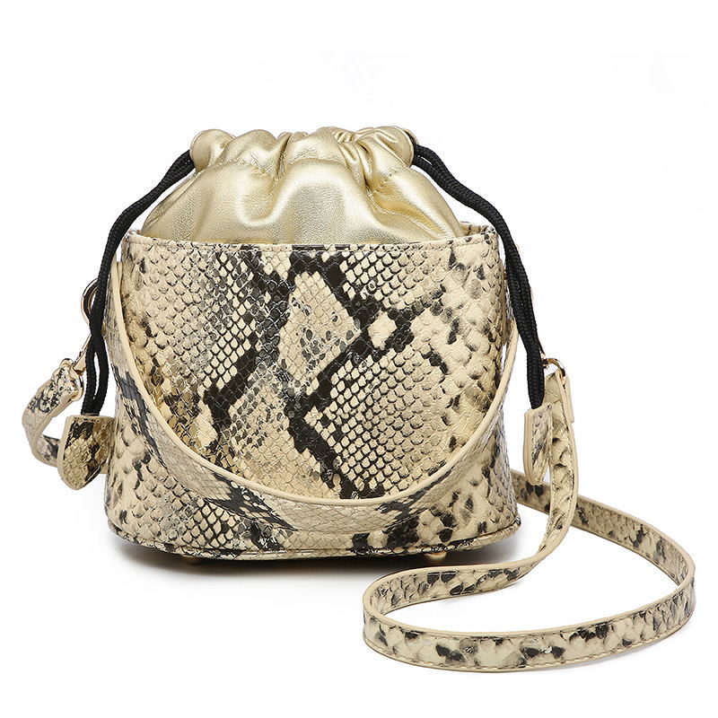 Mini bucket bag with single shoulder bag